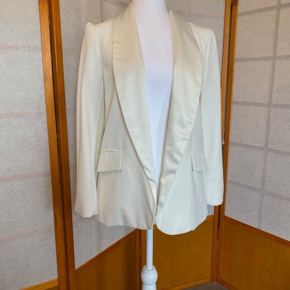 Bar III White/Cream Tuxedo Jacket - Excellent Condition - Size Small - Picture 1 of 12